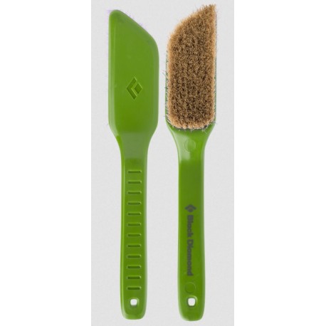 BOULDERING BRUSH MEDIUM