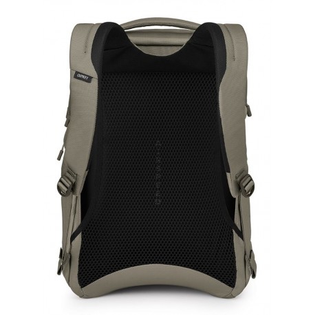 Airspeed backpack outlet