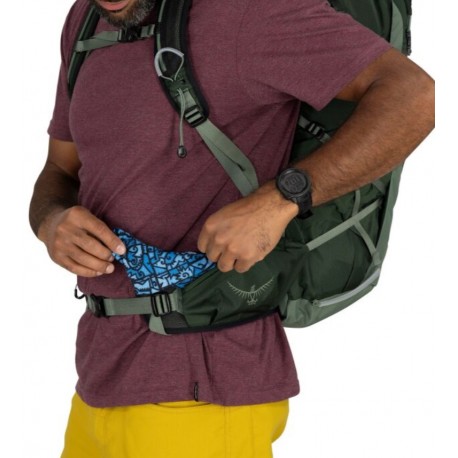 TALON 33 backpack