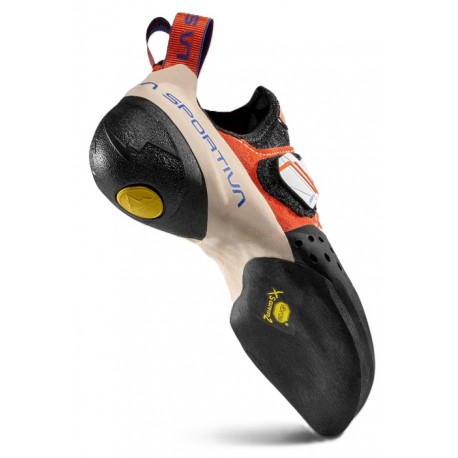 SOLUTION Woman climbing shoes