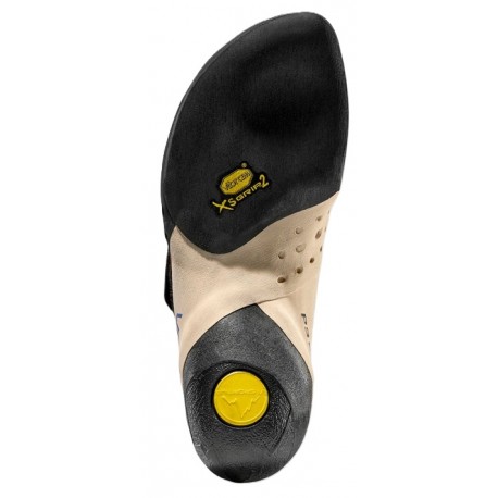 SOLUTION Woman climbing shoes