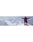MOUNTAINEERING BOOTS