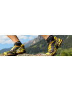 RUNNING SHOES